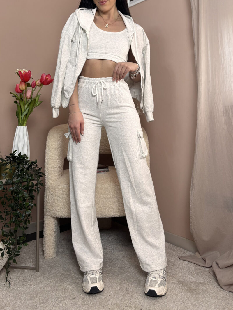 SET TUTA LAYLA- GRIGIO CHIARO - immagine 4