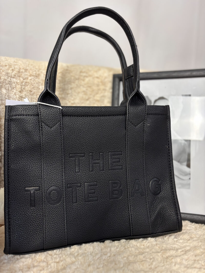 the tote bag- nera
